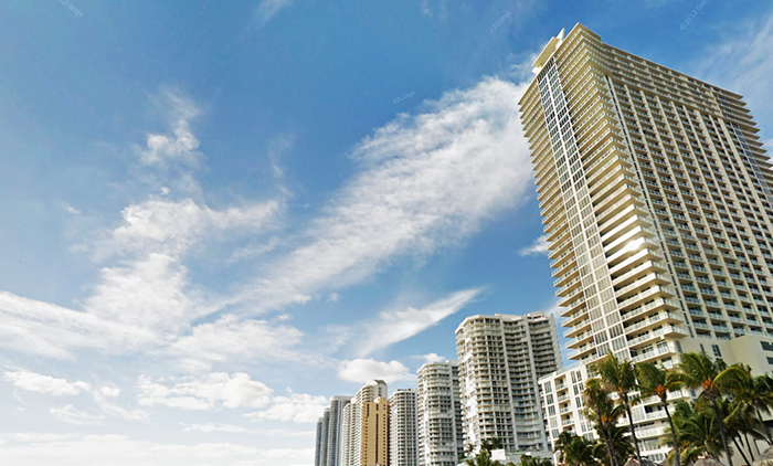 La Perla Condos, 16699 Collins Avenue, Sunny Isles Beach